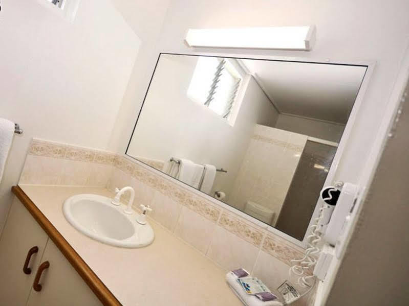 Gladstone Cbd Motel Luaran gambar